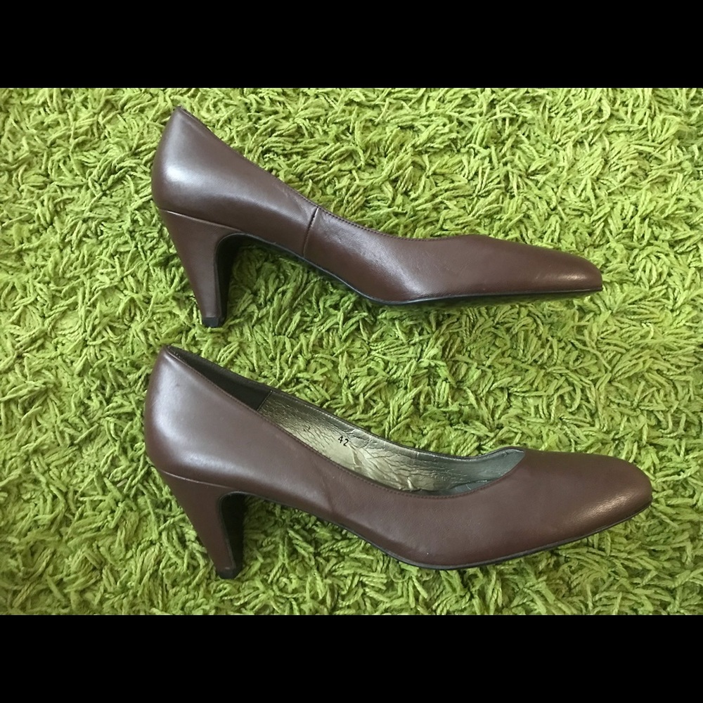 Zendra heel shoes. 11US / 42 EU. Brown. Leather. Made in Spain